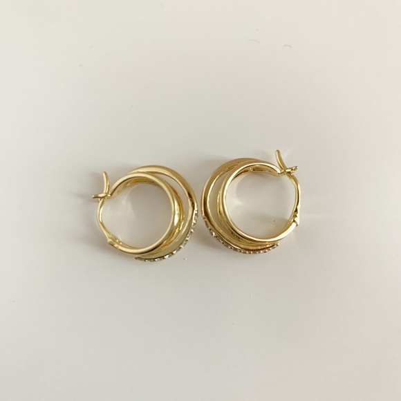 NEW SHASHI Trois Pave Hoops - Picture 6 of 12